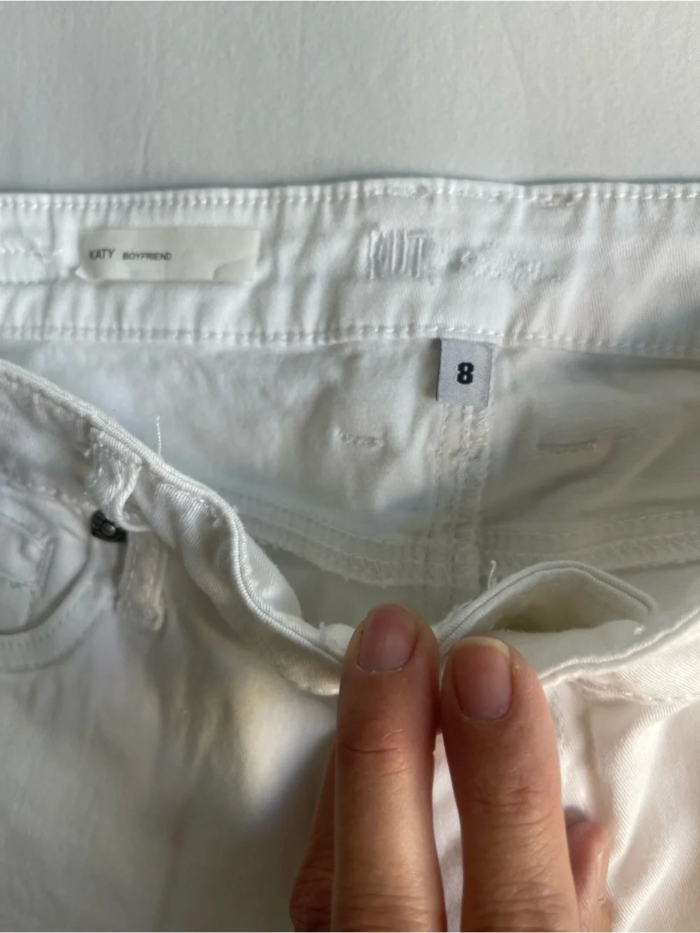 Kut from‎ the Kloth White Straight-Leg Distressed Jeans